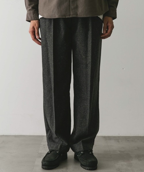 URBAN RESEARCH DOORS(アーバンリサーチドアーズ)の「ウールブレンドネップワンタックパンツ(その他パンツ・メンズ・ブラウン系その他/グレー系その他・MEDIUM/LARGE)」の19枚目の写真