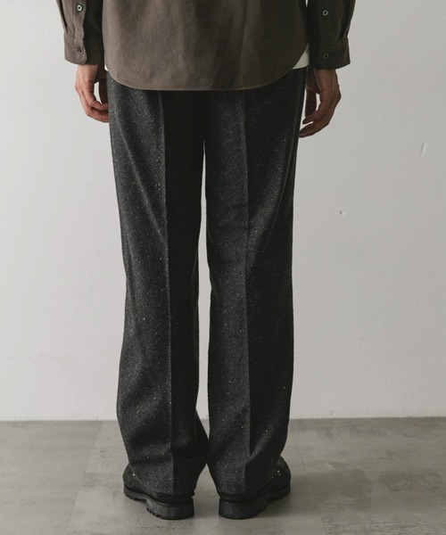 URBAN RESEARCH DOORS(アーバンリサーチドアーズ)の「ウールブレンドネップワンタックパンツ(その他パンツ・メンズ・ブラウン系その他/グレー系その他・MEDIUM/LARGE)」の21枚目の写真