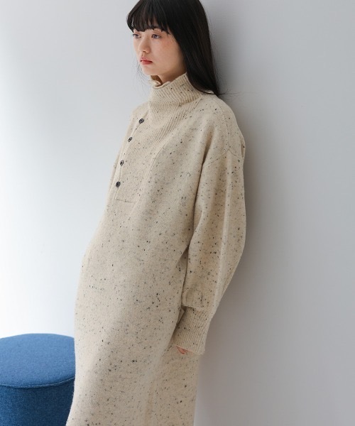 Bab(バブ)の「【低身長向けサイズあり】ネップストレートラインニットワンピース(ワンピース・レディース・ベージュ/ブラック/オフホワイト・M/S)」の11枚目の写真