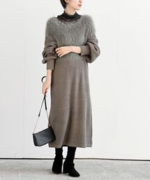 フェザー切替ニットワンピース