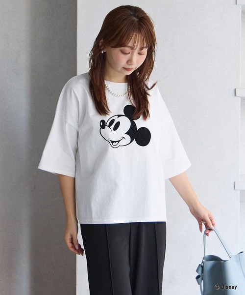 LAVEANGE（ラビアンジェ）の「ミッキー/フロッキープリントTシャツ（Tシャツ/カットソー・レディース・スミクロ/オフホワイト・4L/3L/LL/M/5L）」の16枚目の写真