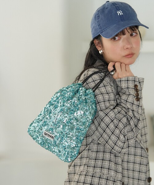 FREAK'S STORE(フリークスストア)の「OUTDOOR PRODUCTS × FREAK'S STORE/アウトドアプロダクツ 別注 2WAY スパンコール巾着バッグ/ショルダーバッグ(ショルダーバッグ・レディース・ブラック/ブルー/シルバー・ONE SIZE)」の22枚目の写真