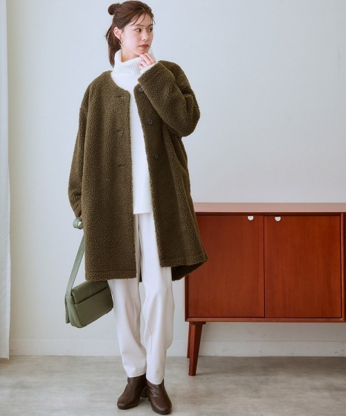 nissen（ニッセン）の「軽量ボアノーカラージャケットコート（ノーカラージャケット・レディース・チャコールグレー/アイボリー/カーキ/ブラック・3L/LL/L/M/S）」の12枚目の写真