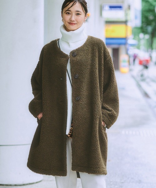 nissen（ニッセン）の「軽量ボアノーカラージャケットコート（ノーカラージャケット・レディース・チャコールグレー/アイボリー/カーキ/ブラック・3L/LL/L/M/S）」の9枚目の写真