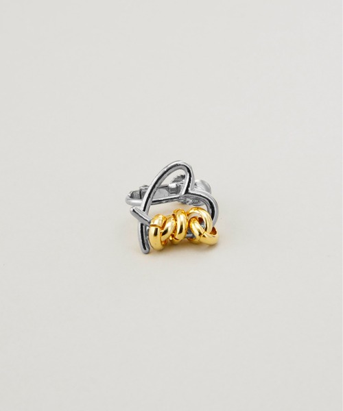 LAPUIS(ラピュイ)の「LAPUIS(ラピュイ)Line coil heart earrings M(イヤリング・レディース・マルチ/ゴールド・FREE)」の7枚目の写真