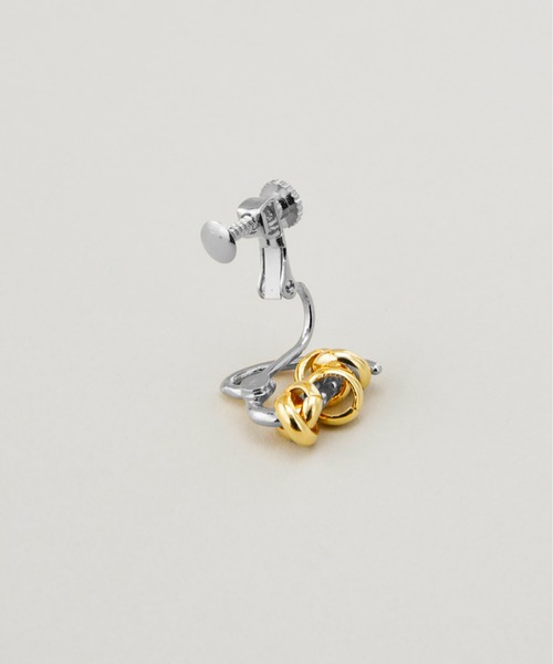 LAPUIS(ラピュイ)の「LAPUIS(ラピュイ)Line coil heart earrings M(イヤリング・レディース・マルチ/ゴールド・FREE)」の9枚目の写真