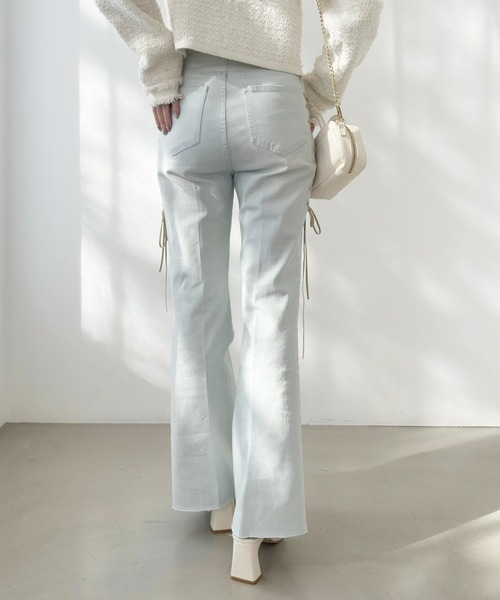 one after another NICE CLAUP(ワンアフターアナザーナイスクラップ)の「サイドレースアップストレッチデニム(デニムパンツ・レディース・ブルー系その他/ブルー/ライトブルー・SMALL/MEDIUM)」の10枚目の写真