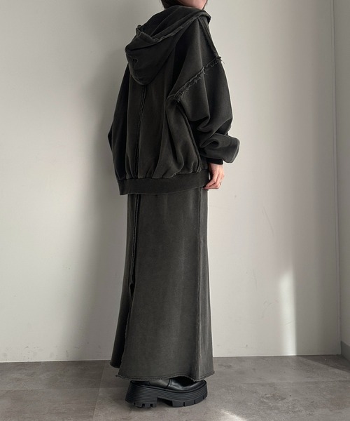 apres jour mignon(アプレジュールミニョン)の「切り替えピグメントナロースカート【ZOZOTOWN限定アイテム】(スカート・レディース・ベージュ/ピンク/杢グレー/ブラック・X-LARGE/SMALL/MEDIUM)」の13枚目の写真