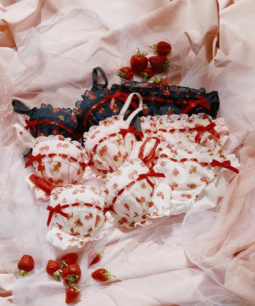 シスレーアメニティ4点セット×6 楽天市場】［ tower / アメニティボックス ］【特典付き】タワー