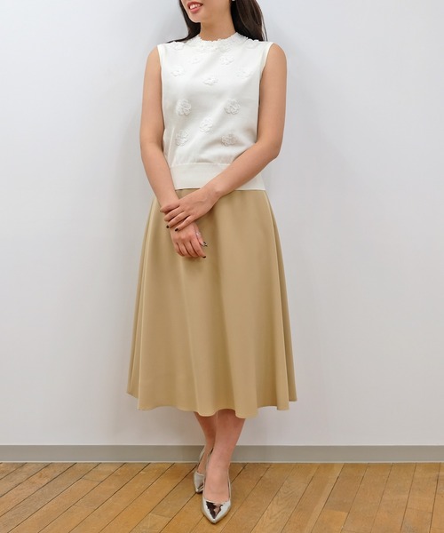 STRAWBERRY-FIELDS（ストロベリーフィールズ）の「フラワーモチーフノースリーブニット（ニット/セーター・レディース・ブラック/ホワイト系その他・2）」の10枚目の写真