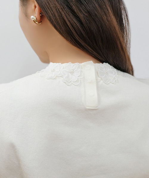 STRAWBERRY-FIELDS（ストロベリーフィールズ）の「フラワーモチーフノースリーブニット（ニット/セーター・レディース・ブラック/ホワイト系その他・2）」の8枚目の写真