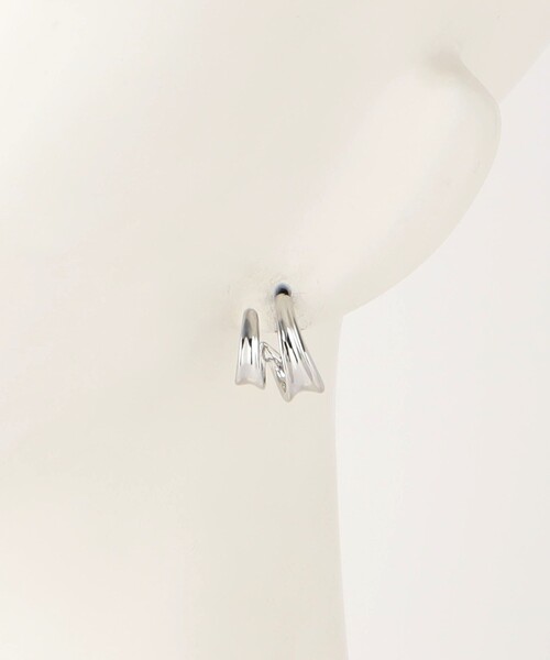 BEAUTY&YOUTH UNITED ARROWS(ビューティーアンドユースユナイテッドアローズ)の「メタル ユニークライン ピアス(ピアス(両耳用)・レディース・シルバー/ゴールド・FREE)」の6枚目の写真