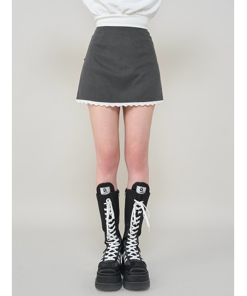 Darich(ダーリッチ)の「ポケットリボンミニスカート(スカート・レディース・ブラック/モカ/グレー・S/M)」の2枚目の写真
