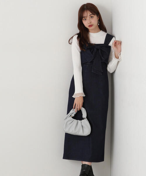 EDIT COLOGNE(エディットコロン)の「《EDIT COLOGNE》リボンデニムジャンスカ(ワンピース・レディース・ブラック/ダークネイビー・MEDIUM/SMALL)」の2枚目の写真