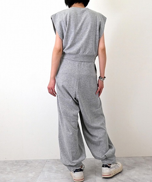 STYLEBLOCK(スタイルブロック)の「裏毛フレンチスリーブショートプルオーバー(Tシャツ/カットソー・レディース・チャコールグレー/ホワイト系その他/グレー/ブラック・M)」の7枚目の写真