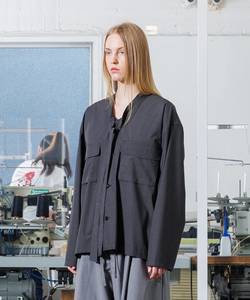 VOAAOV(ヴォアーブ)の「【VOAAOV】T/R TYPEWRITER Ribbon Shirt(シャツ/ブラウス・メンズ・チャコールグレー/グレー/ブラック/ベージュ・2/1)」の5枚目の写真