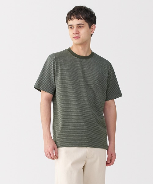 無印良品(ムジルシリョウヒン)の「紳士 天竺編みクルーネック半袖Tシャツ(ボーダー)(Tシャツ/カットソー・メンズ・ホワイト系/ブラック系/グレー系/ダークグリーン系/ブルー系/ブラウン系/グレー系1・S/M/L/XL)」の6枚目の写真