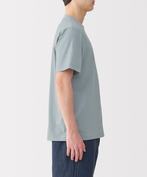 無印良品(ムジルシリョウヒン)の「紳士 天竺編みクルーネック半袖Tシャツ(ボーダー)(Tシャツ/カットソー・メンズ・ホワイト系/ブラック系/グレー系/ダークグリーン系/ブルー系/ブラウン系/グレー系1・S/M/L/XL)」の12枚目の写真