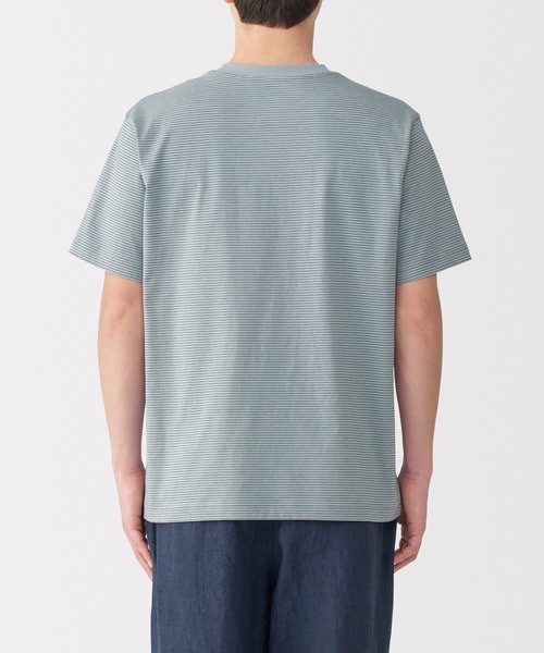 無印良品(ムジルシリョウヒン)の「紳士 天竺編みクルーネック半袖Tシャツ(ボーダー)(Tシャツ/カットソー・メンズ・ホワイト系/ブラック系/グレー系/ダークグリーン系/ブルー系/ブラウン系/グレー系1・S/M/L/XL)」の11枚目の写真