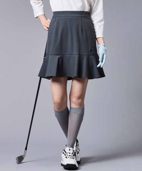 CHIC STYLE（シックスタイル）の「裾フレアスカート(アンダーパンツ付)＜大きいサイズ有＞シックスタイルゴルフ（スカート・レディース・ブラック/グレー・5L/4L/3L/LL/L/M）」の5枚目の写真