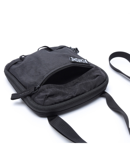 CHROME（クローム）の「［ CHROME / クローム ］PAC POUCH 2L / パック ポーチ 耐水 容量：2L（ボディバッグ/ウエストポーチ・メンズ・ブラック/グレー/サックスブルー/ベージュ・FREE）」の9枚目の写真