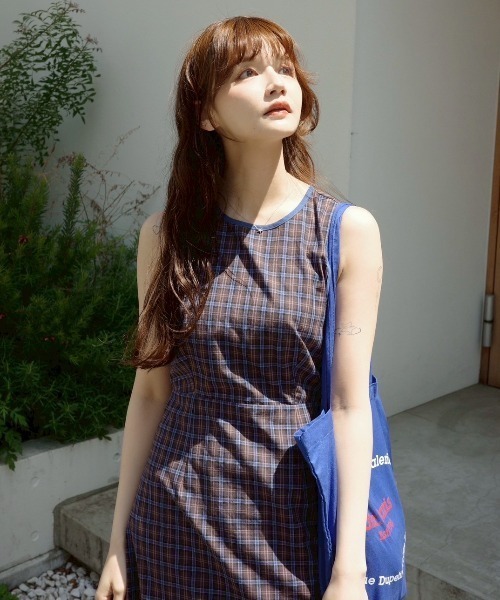 idem check onepiece バックカットチェックワンピース イデム back cut check onepiece/バックデザインノースリーブ