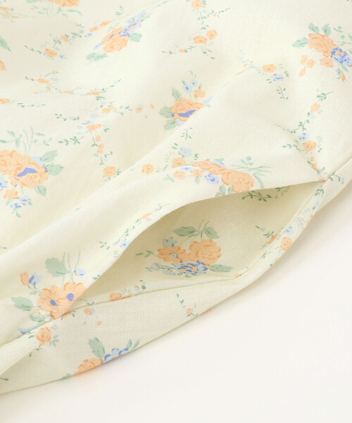 SLAP SLIP（スラップスリップ）の「【お揃い】【絵本コラボ-みつごようせいのおしゃれなドレスやさん-】お花かぎ編みワンピース(80~130cm)（ワンピース・キッズ・イエロー系その他/ブルー系その他・90cm/100cm/80ｃｍ/110cm/120cm/130cm）」の5枚目の写真