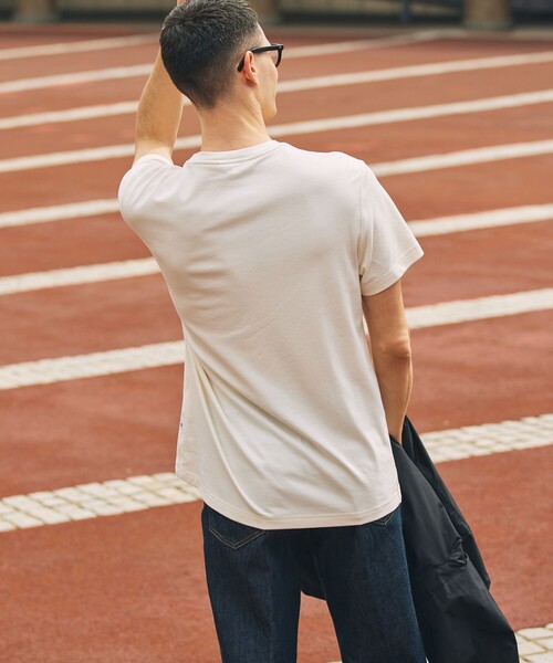 AIGLE（エーグル）の「UVカット ワンポイントロゴ 半袖Tシャツ（Tシャツ/カットソー・メンズ・ホワイト/ブラウン/イエロー/ダークブルー・L/XL/S/M）」の13枚目の写真