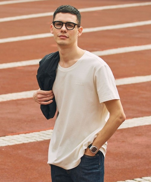 AIGLE（エーグル）の「UVカット ワンポイントロゴ 半袖Tシャツ（Tシャツ/カットソー・メンズ・ホワイト/ブラウン/イエロー/ダークブルー・L/XL/S/M）」の2枚目の写真