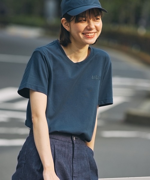 AIGLE（エーグル）の「UVカット ワンポイントロゴ 半袖Tシャツ（Tシャツ/カットソー・メンズ・ホワイト/ブラウン/イエロー/ダークブルー・L/XL/S/M）」の17枚目の写真