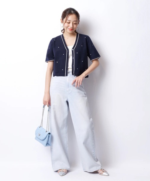 JUSGLITTY（ジャスグリッティー）の「ハート刺繡半袖カーデ