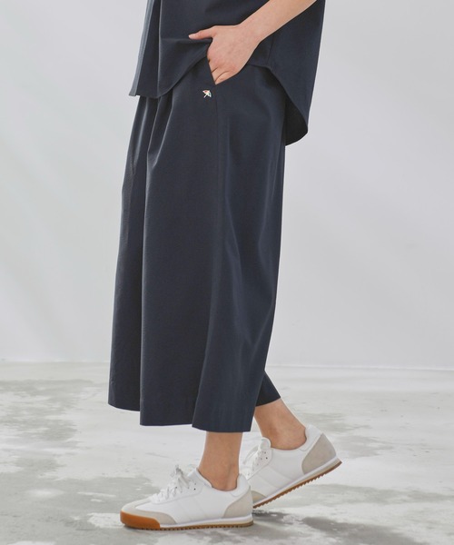 Arnold Palmer(アーノルドパーマー)の「風を感じる ストレッチサッカー ワイドパンツ(その他パンツ・レディース・テラコッタ/カーキ/ネイビー・S/M/L)」の5枚目の写真