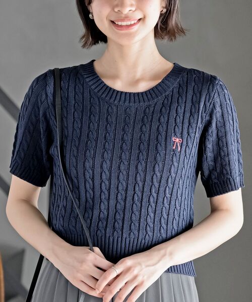 リボン刺繍ケーブル編み5分袖ニットプルオーバー（ニット
