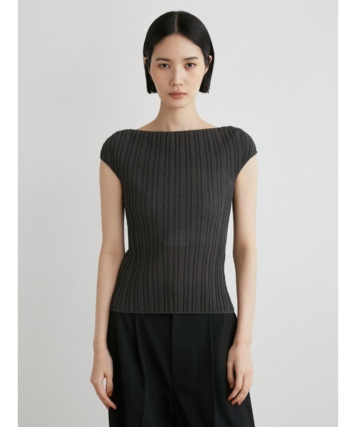 MIESROHE（ミースロエ）の「ｼｭﾘﾝｸﾌﾚﾝﾁﾆｯﾄﾄｯﾌﾟｽ（ニット/セーター・レディース・チャコールグレー/アイボリー/レッド・FREE）」の7枚目の写真