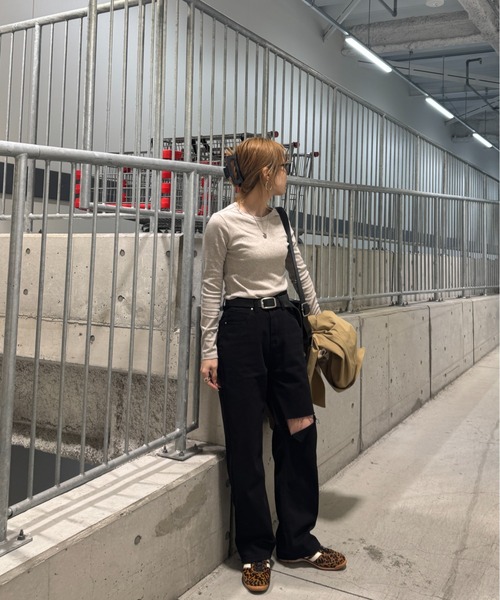 送料込み！確実正規品！essentials デニムパンツ ブラック 36 セール】ダメージブラックデニム(chiica select) / デニムパンツ