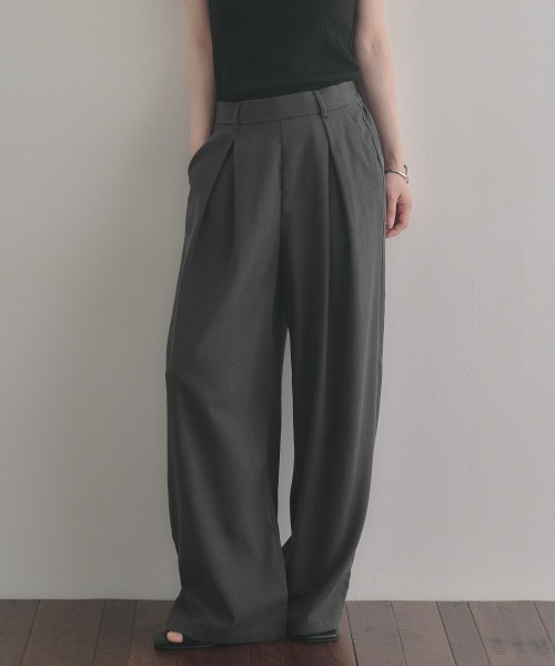 nissen(ニッセン)の「麻調合繊ダブルタックワイドパンツ(その他パンツ・レディース・モカ/チャコール・LL/S/M/L)」の1枚目の写真