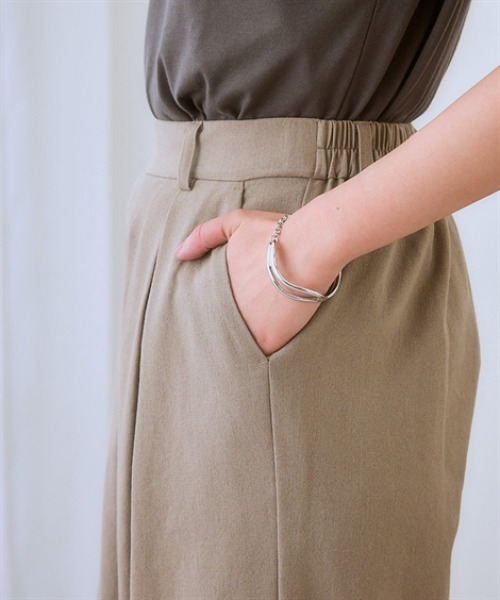 nissen(ニッセン)の「麻調合繊ダブルタックワイドパンツ(その他パンツ・レディース・モカ/チャコール・LL/S/M/L)」の11枚目の写真