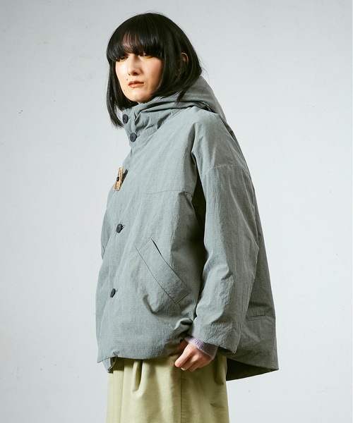 Dulcamara（ドゥルカマラ）の「エイジングRIPクロスパデッドダッフルショートCT（その他アウター・メンズ・カーキ系/ベージュ・0/1）」の2枚目の写真