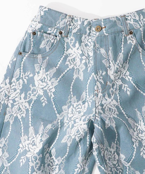 iS ScoLar(イズスカラー)の「552214:花柄レースデニムパンツ(デニムパンツ・レディース・ブルー・M)」の6枚目の写真