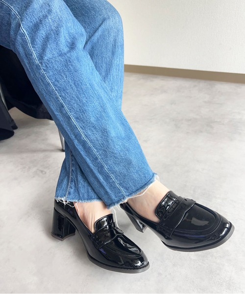 lus.（ラスドット）の「lus. コインローファーヒールパンプス（ローファー・レディース・ブラック系その他/ブラック・S/M/L/LL）」の17枚目の写真