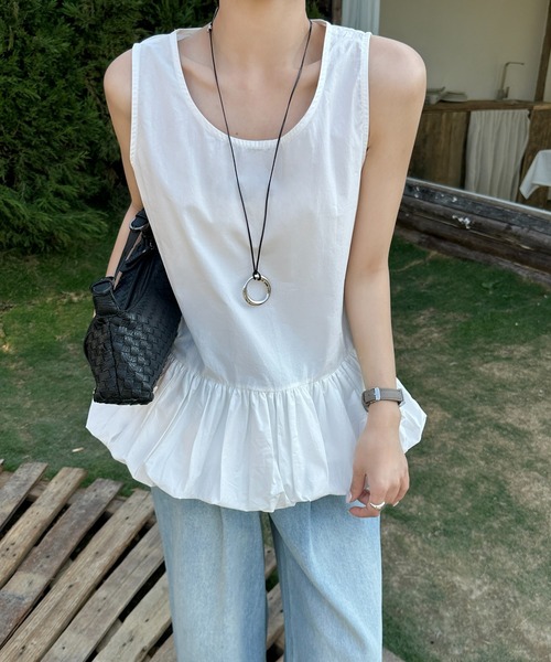 on:nue（オンニュ）の「【on:nue】バルーンペプラムトップス（シャツ/ブラウス・レディース・ホワイト/ブラック/ブルー・FREE）」の9枚目の写真