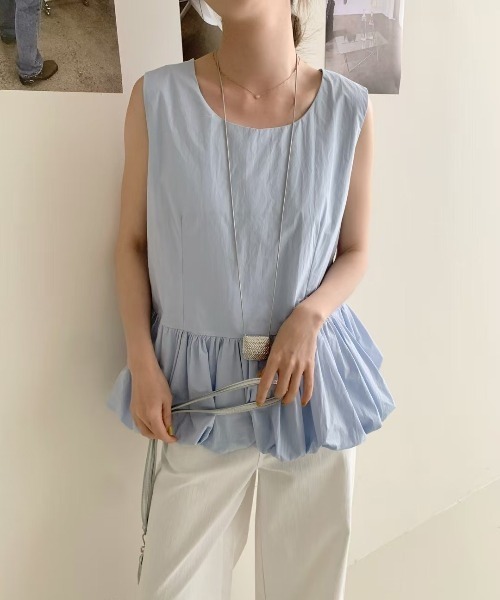 on:nue（オンニュ）の「【on:nue】バルーンペプラムトップス（シャツ/ブラウス・レディース・ホワイト/ブラック/ブルー・FREE）」の13枚目の写真