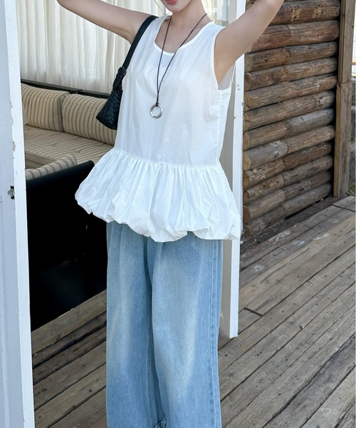 on:nue（オンニュ）の「【on:nue】バルーンペプラムトップス（シャツ/ブラウス・レディース・ホワイト/ブラック/ブルー・FREE）」の8枚目の写真