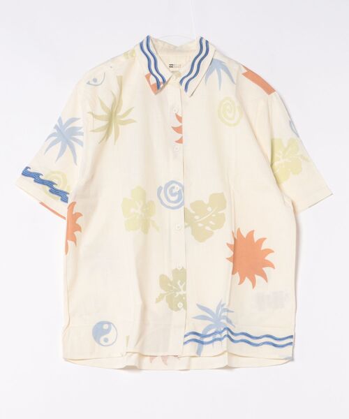 BILLABONG(ビラボン)の「BILLABONG レディース 【CRYSTAL TIDES】 SUN SYMBOL SHIRT 半袖シャツ 【2025年春夏モデル】/ビラボン総柄半袖シャツ(シャツ/ブラウス・レディース・マルチ・SMALL)」の1枚目の写真