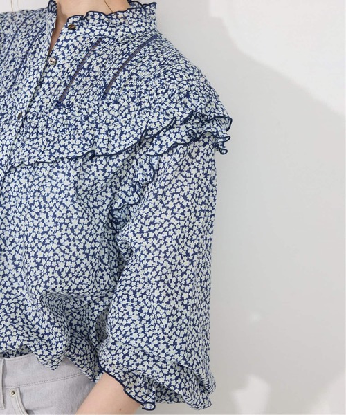 SLOBE IENA(スローブイエナ)の「《WEB限定/追加2》フリルピンタックブラウス(シャツ/ブラウス・レディース・ネイビー/ブルー系その他・FREE)」の12枚目の写真