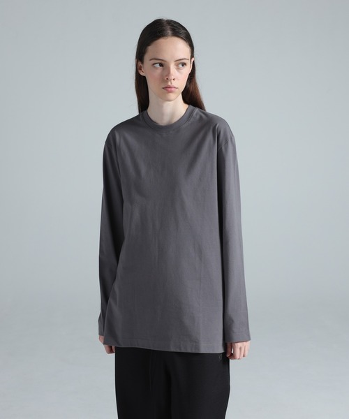 Y-3(ワイスリー)の「Y-3 GRAPHIC LONG SLEEVE TEE(Tシャツ/カットソー・メンズ・グレー・XX-SMALL/X-SMALL/SMALL/MEDIUM/LARGE/X-LARGE/XX-LARGE)」の3枚目の写真