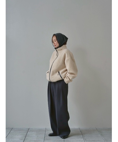 TODAYFUL（トゥデイフル）の「TODAYFUL Wool Boa Zip Jacket（その他アウター・レディース・グレー/オフホワイト・36/38）」の3枚目の写真