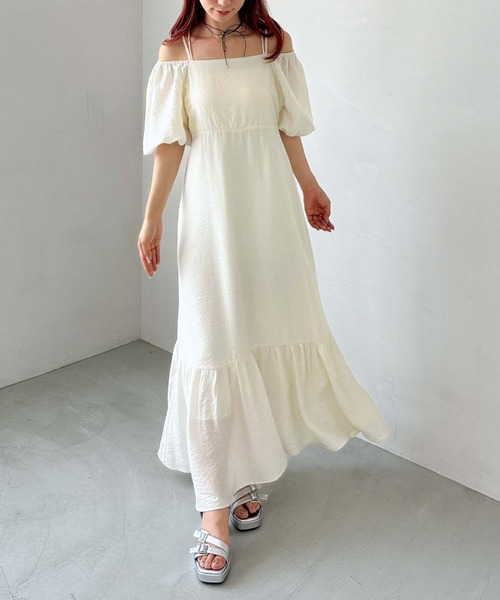 archives（アルシーヴ）の「オフショルティアードワンピース（ワンピース・レディース・モカ/アイボリー/ブラック・MEDIUM）」の2枚目の写真