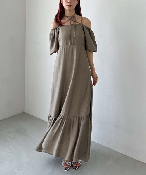 archives（アルシーヴ）の「オフショルティアードワンピース（ワンピース・レディース・モカ/アイボリー/ブラック・MEDIUM）」の5枚目の写真