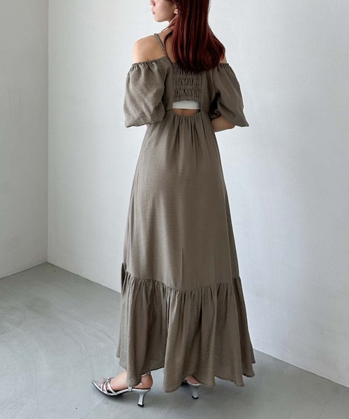 archives（アルシーヴ）の「オフショルティアードワンピース（ワンピース・レディース・モカ/アイボリー/ブラック・MEDIUM）」の9枚目の写真